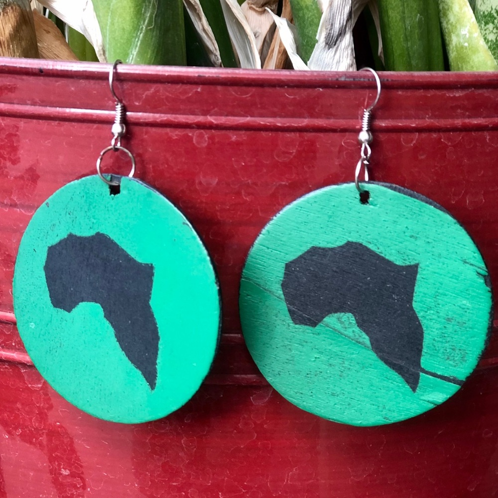 🇸🇳 Handmade Wood Hook Earrings from Senegal